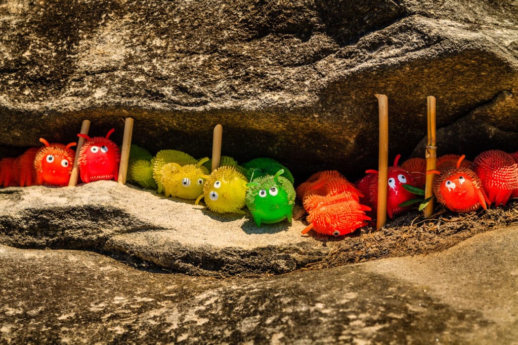 Figürchen im Felsen